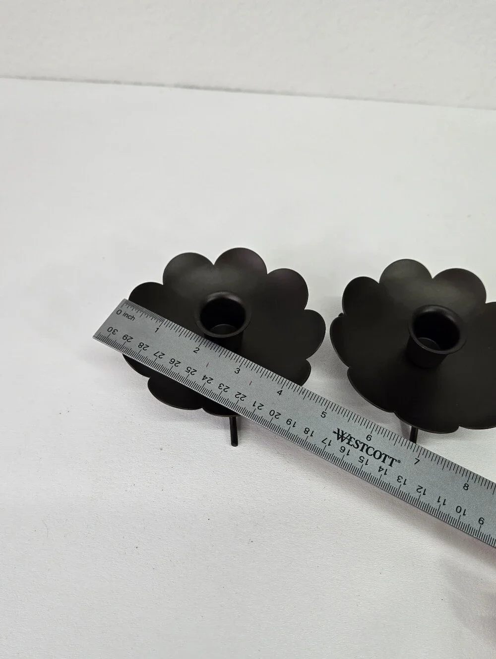 PartyLite Black Metal Scallop Flower Taper Candle Holders Creative Capers Set 2